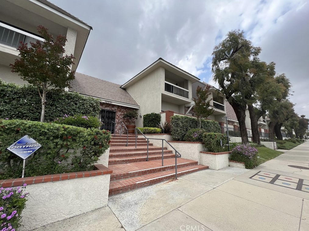 10201 Mason Ave #70, Chatsworth, CA 91311