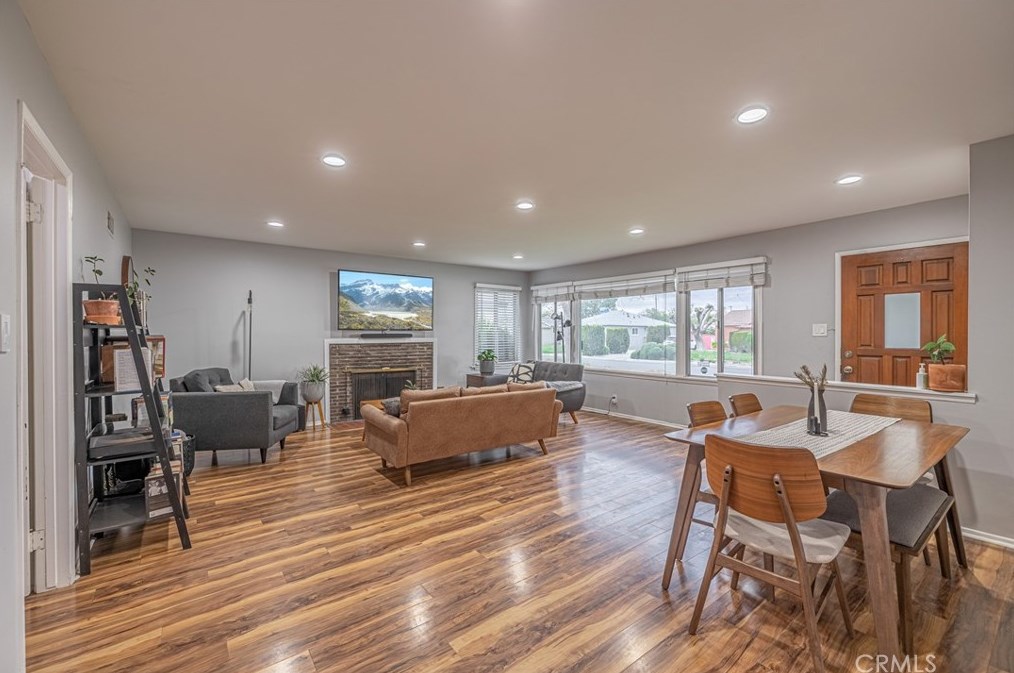 44426 Lowtree Ave, Lancaster, CA 93534