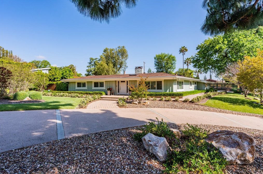 1289 La Jolla Dr, Thousand Oaks, CA 91362-2224