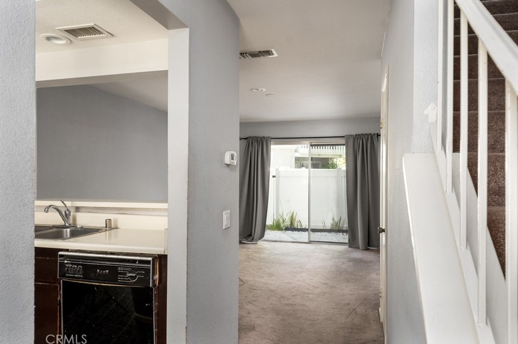 52 Birchwood Ln, Laguna Beach, CA 92656-2923