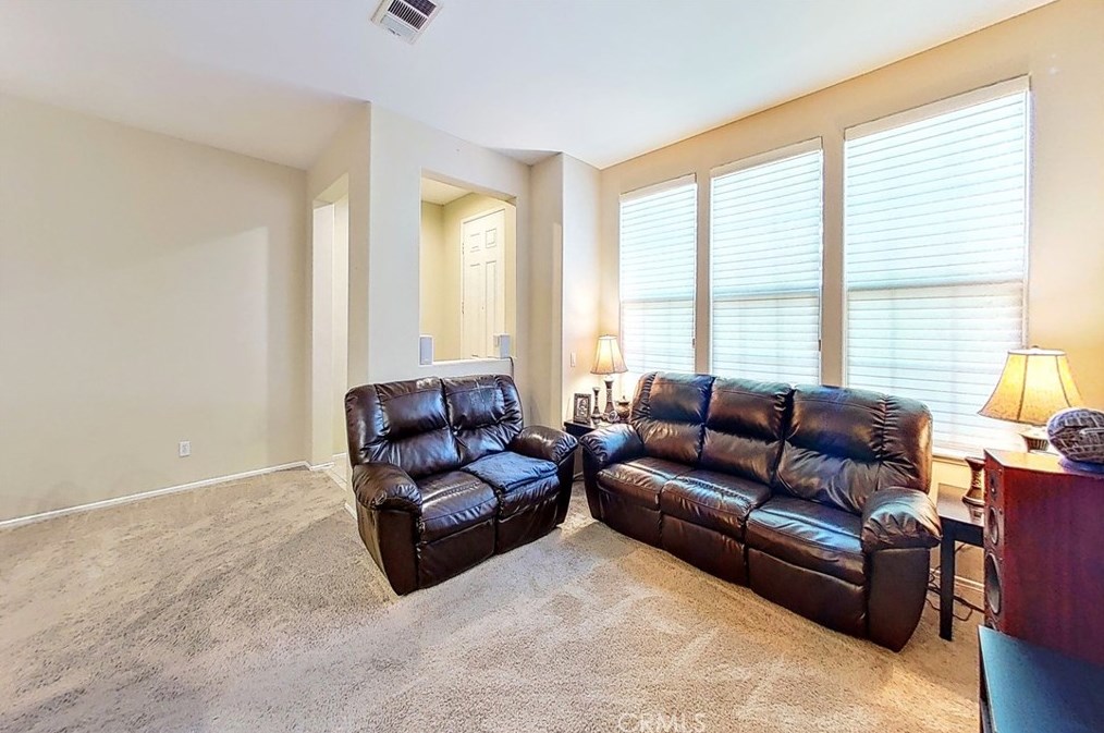 27072 Victoria Ln #126, Santa Clarita, CA 91355