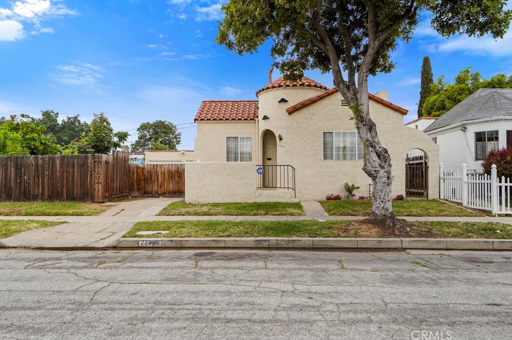 2228 Easton St, Montebello, CA 90640
