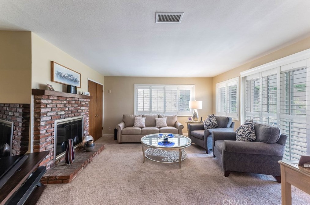 12714 Heflin Dr, La Mirada CA  90638-2161 exterior