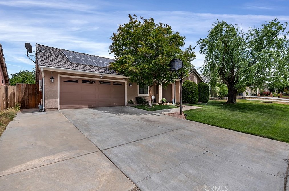 37628 Robin Ln, Palmdale, CA 93550