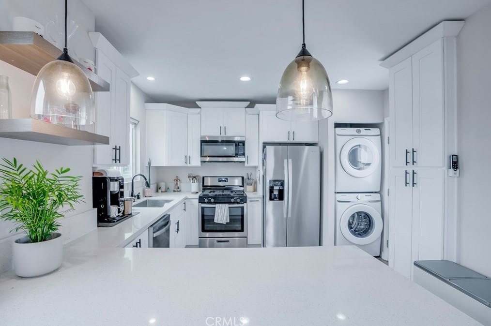 1459 84th St, Los Angeles CA  90047-3107 exterior