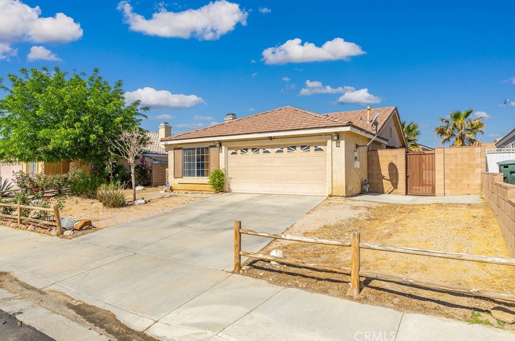 3411 Rodney St, Tropico Village, CA 93560