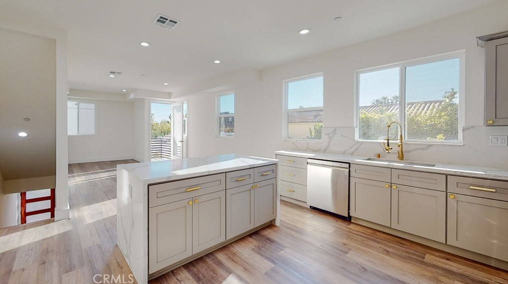 11621 Ayres Ave, Los Angeles CA  90064-2905 exterior