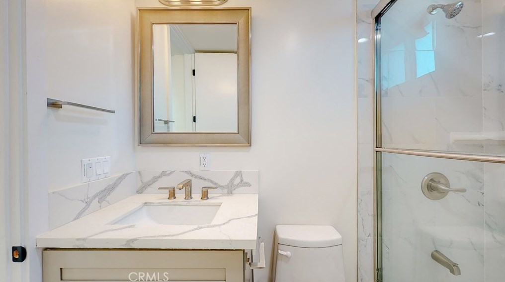 11621 Ayres Ave, Los Angeles CA  90064-2905 exterior