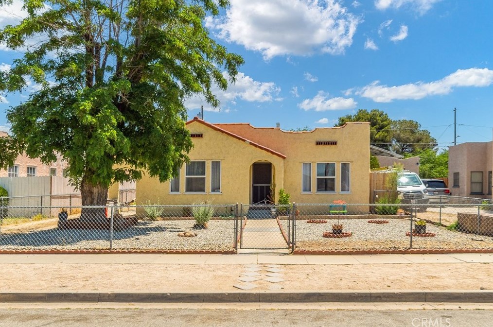 44638 Fig Ave, Lancaster, CA 93534
