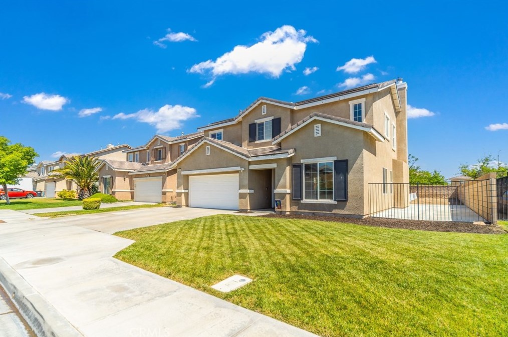 4225 Vahan Ct, Lancaster, CA 93536
