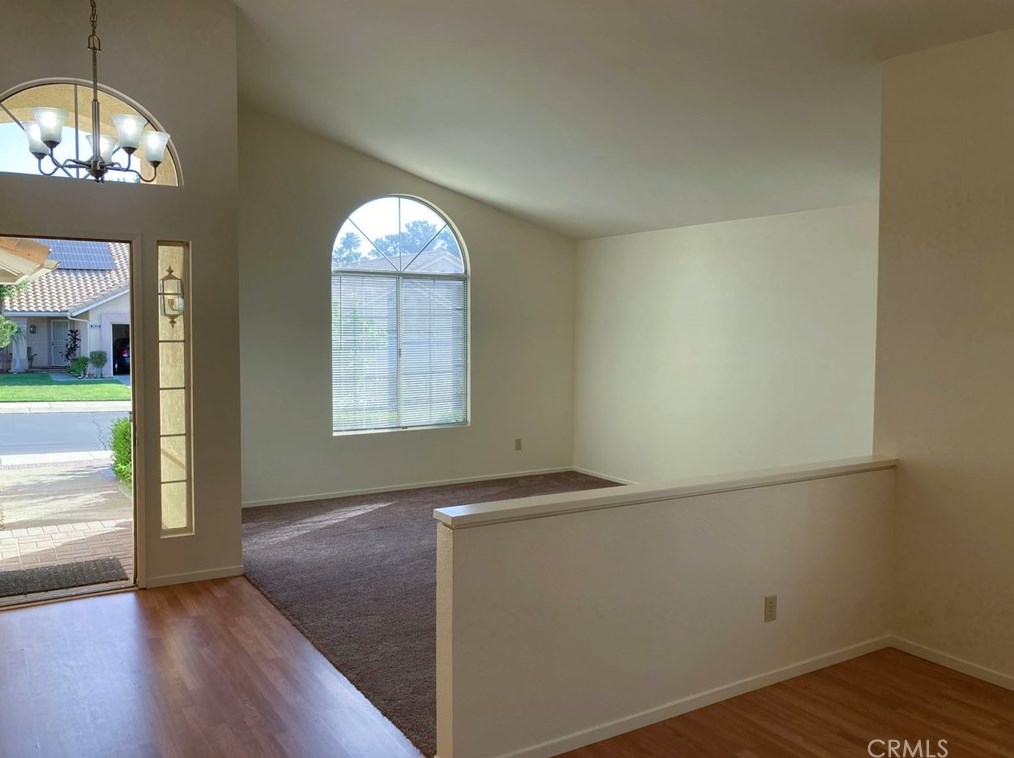 5440 Riviera Ave, Banning CA  92220-5200 exterior