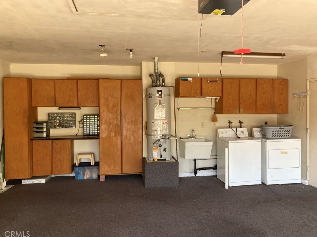 5440 Riviera Ave, Banning CA  92220-5200 exterior