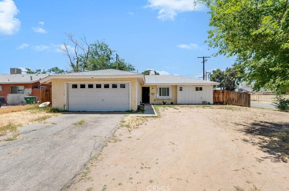 45437 Rodin Ave, Lancaster, CA 93535