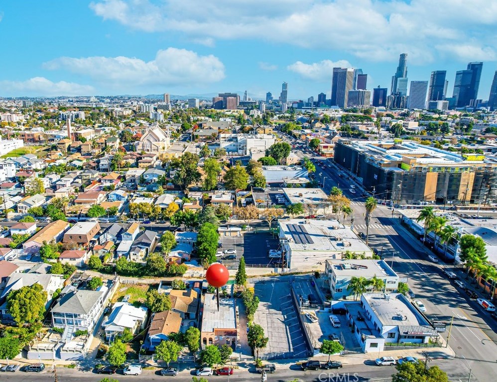 120 Westlake Ave, Los Angeles CA  90026-5331 exterior