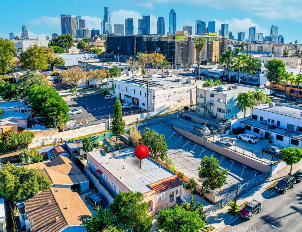 120 Westlake Ave, Los Angeles CA  90026-5331 exterior