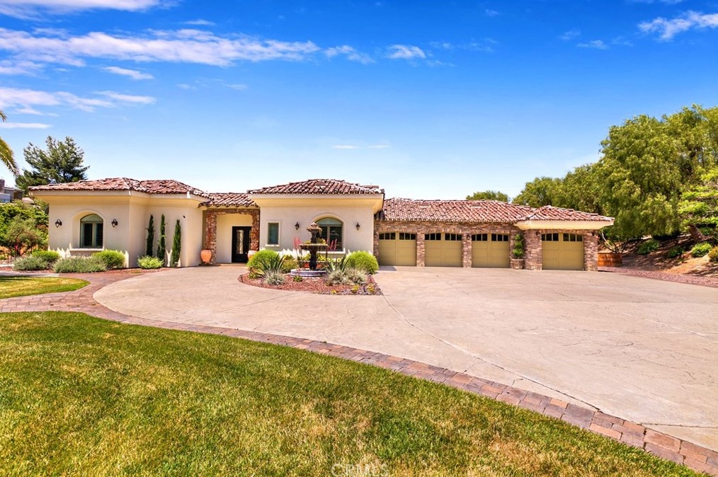 41275 Billy Joe Ln, Temecula, CA 92592