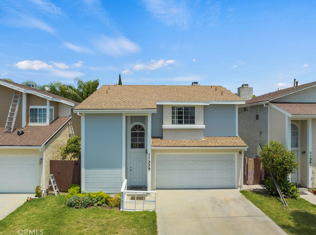 11339 Dronfield Ave, Los Angeles CA  91331-1060 exterior