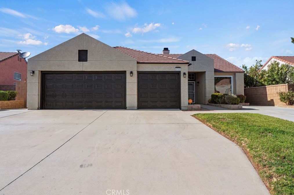 2715 Cloverdale Ct, Palmdale, CA 93551-4620