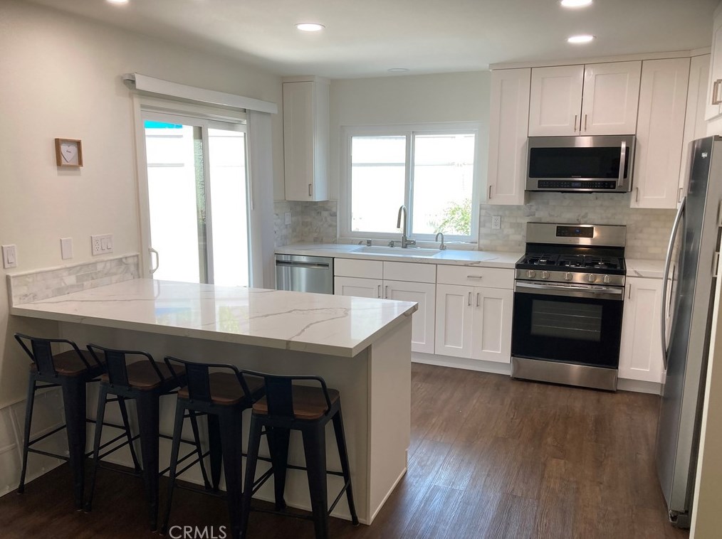 2949 Dogwood Cir, Thousand Oaks, CA 91360-6307