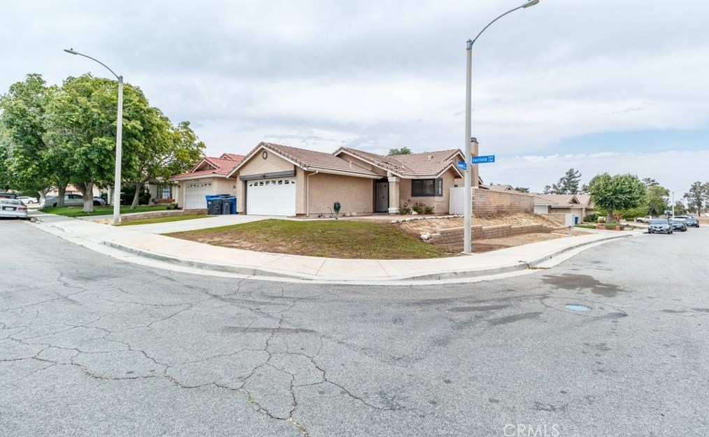 2653 Fairfield Ave, Palmdale, CA 93550-4428
