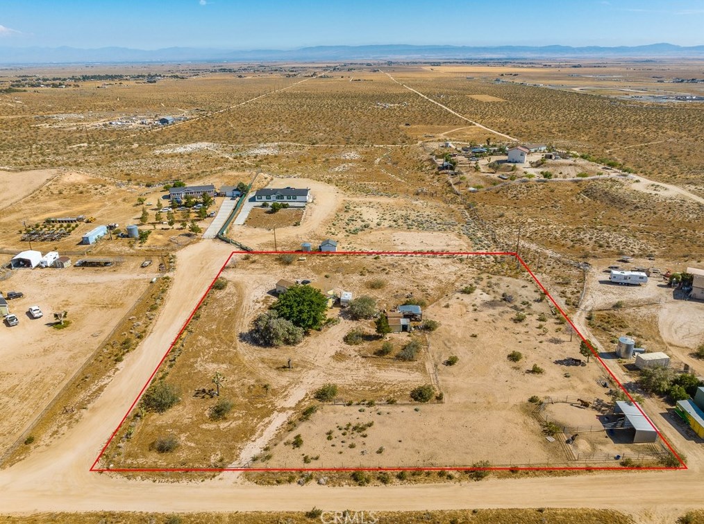 6638 Constellation Ave, Tropico Village, CA 93560-6356