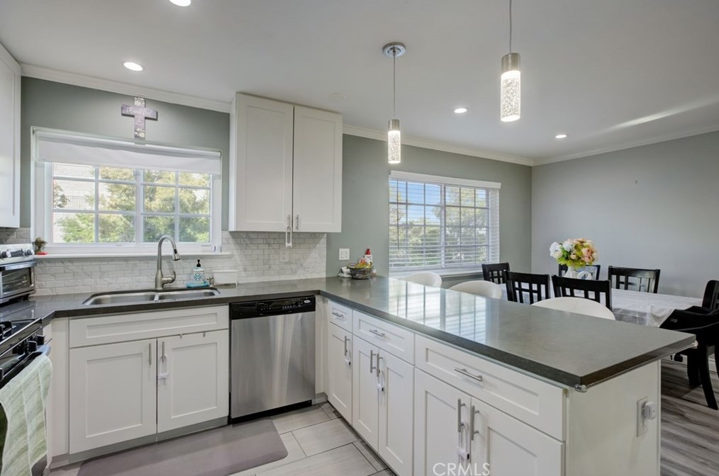 10030 Owensmouth Ave #92, Chatsworth, CA 91311