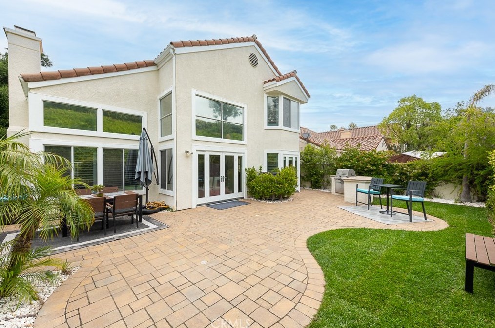 24652 Calle Ardilla, Calabasas, CA 91302