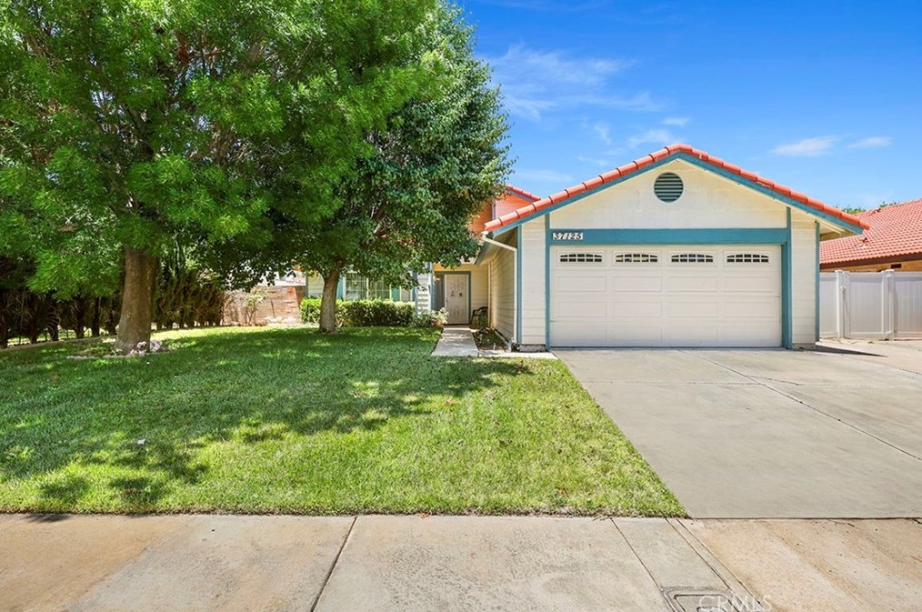 37125 Waterman Ave, Palmdale, CA 93550