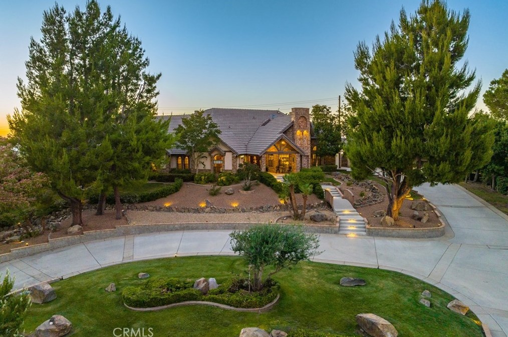 3249 Camino Hermanos, Lancaster, CA 93536