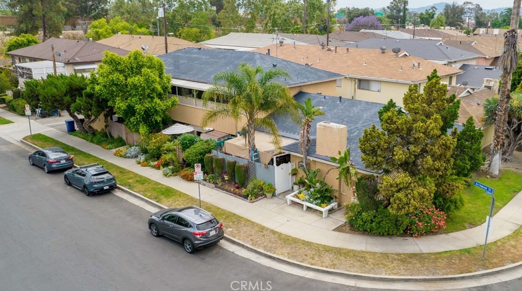 12420 Archwood St, North Hollywood, CA 91606-1349