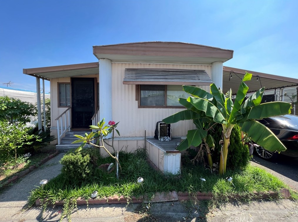1166 S Riverside Ave #18, Rialto, CA 92376