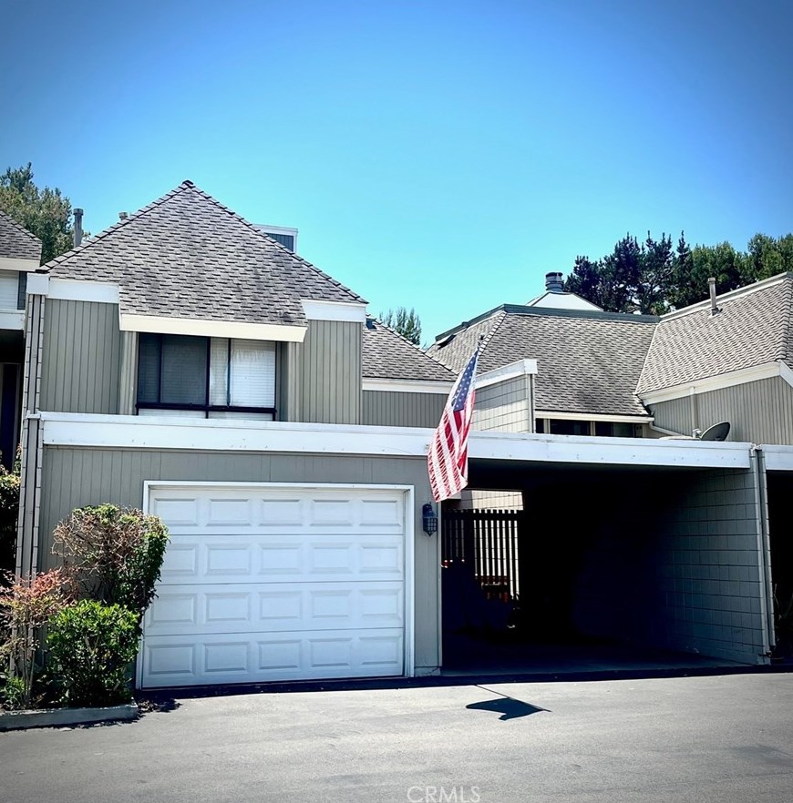 4176 Racquet Club Dr, Huntington Beach, CA 92649-2108