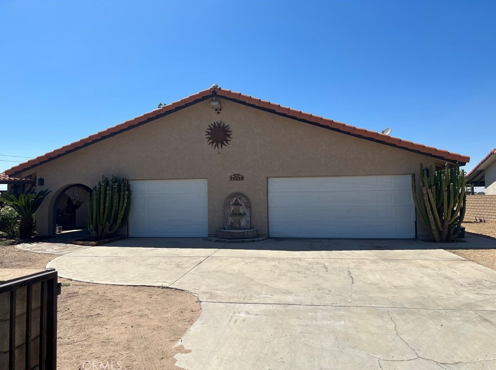 17070 Danbury Ave, Hesperia, CA 92345-7039