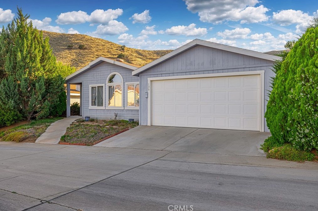 33105 Santiago Rd #135, Acton, CA 93510