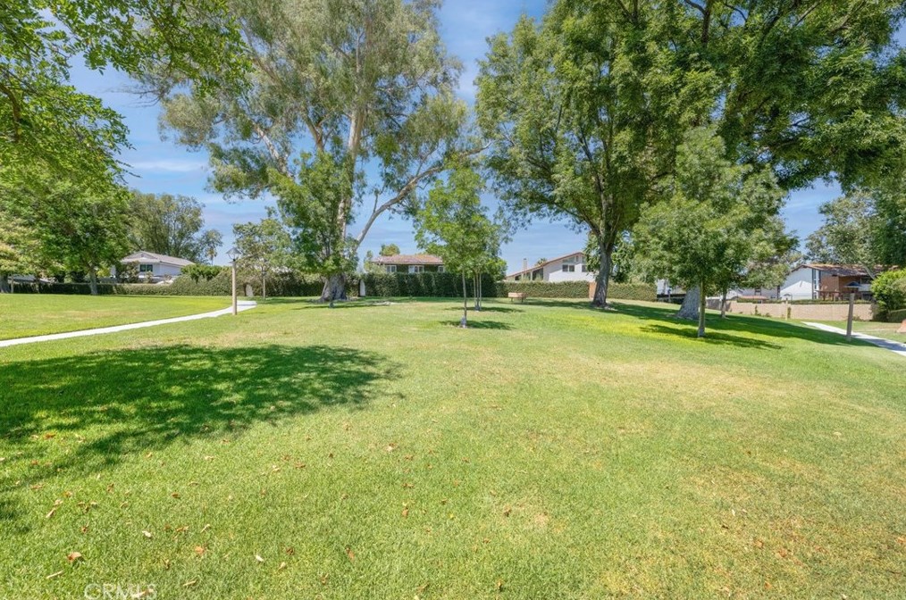 4338 Deerpark Ct, Thousand Oaks CA 91361-4512 exterior