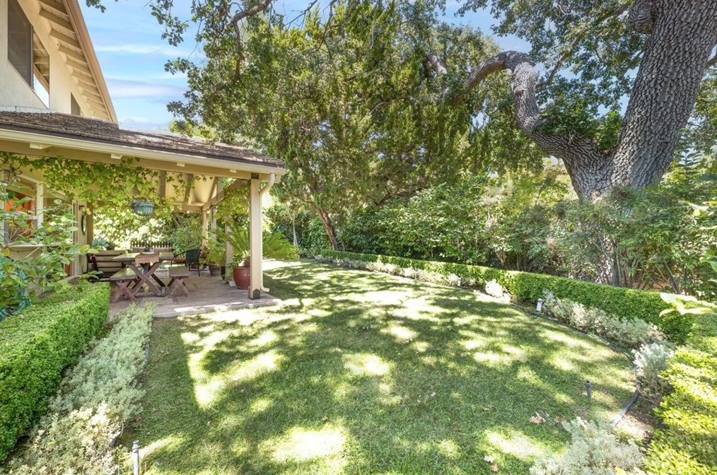 4338 Deerpark Ct, Thousand Oaks CA 91361-4512 exterior