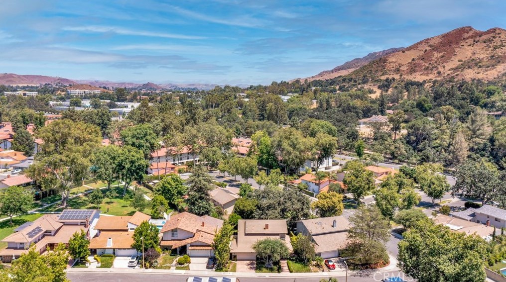 4338 Deerpark Ct, Thousand Oaks CA 91361-4512 exterior