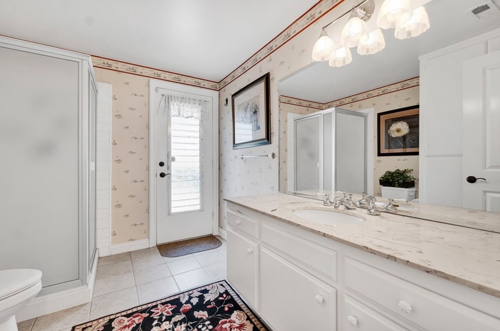 4338 Deerpark Ct, Thousand Oaks CA 91361-4512 exterior