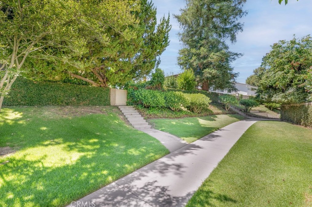 4338 Deerpark Ct, Thousand Oaks CA 91361-4512 exterior