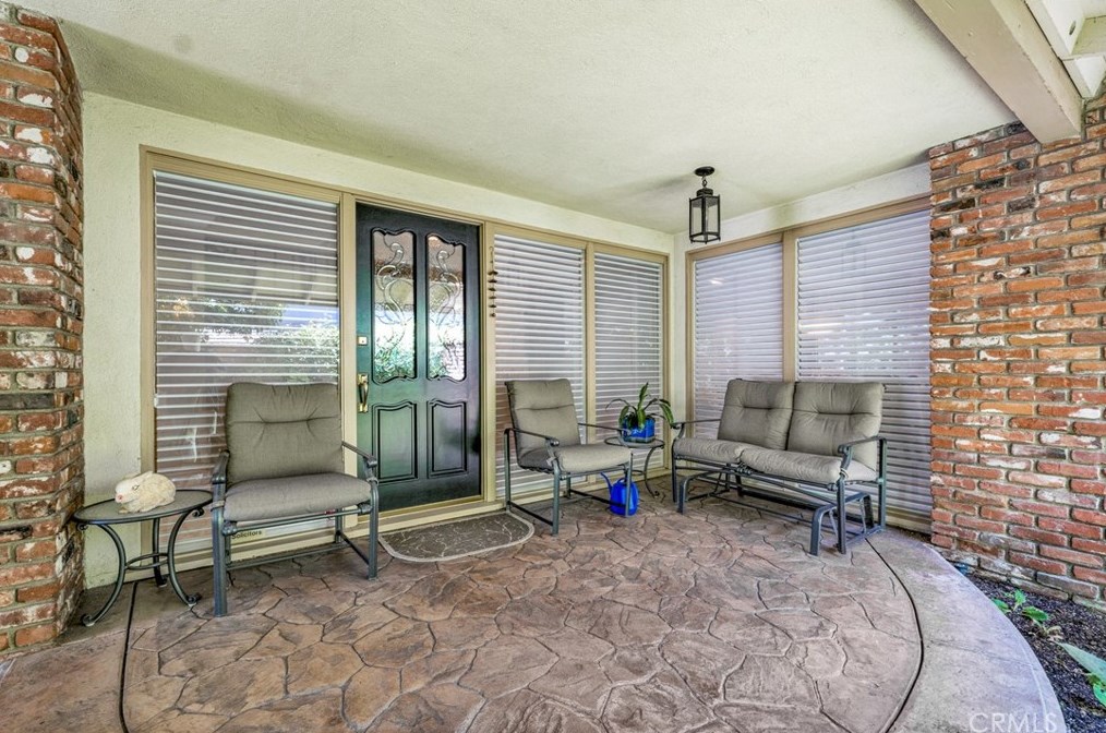 4338 Deerpark Ct, Thousand Oaks CA 91361-4512 exterior