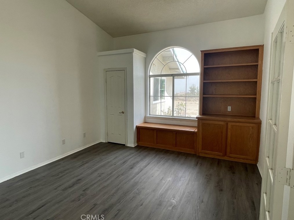 11124 Pine Tree Rd, Pinon Hills CA  92372 exterior