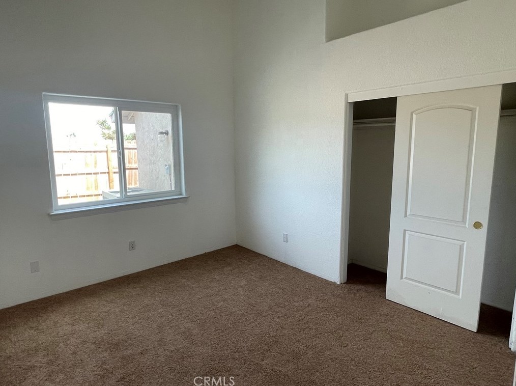 11124 Pine Tree Rd, Pinon Hills CA  92372 exterior