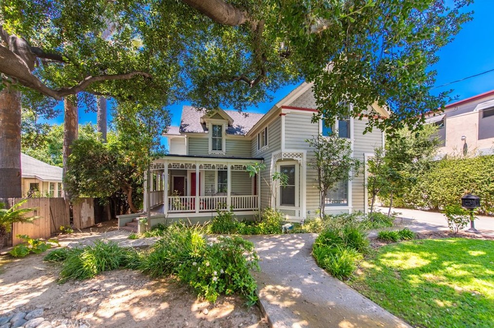 1279 N Garfield Ave, Pasadena, CA 91104