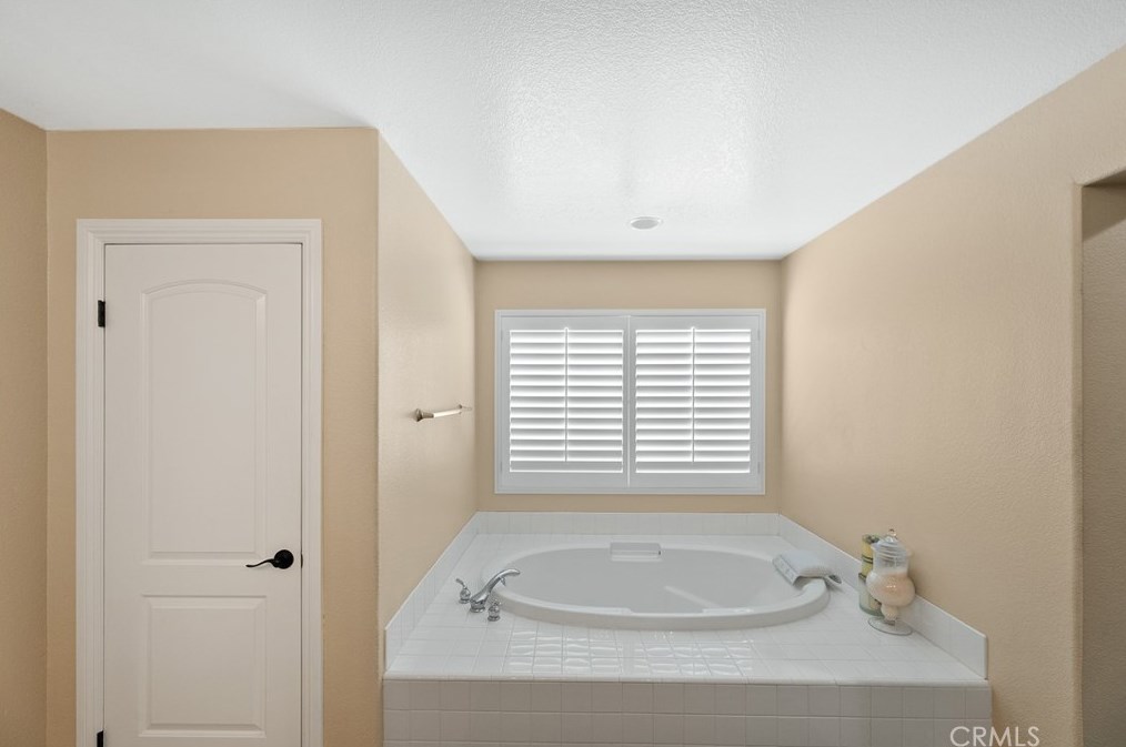 34561 Aspen St, Acton CA  93510-2803 exterior