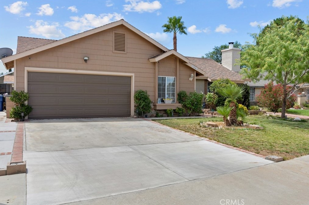 3546 Saturn Ave, Palmdale, CA 93550-5775