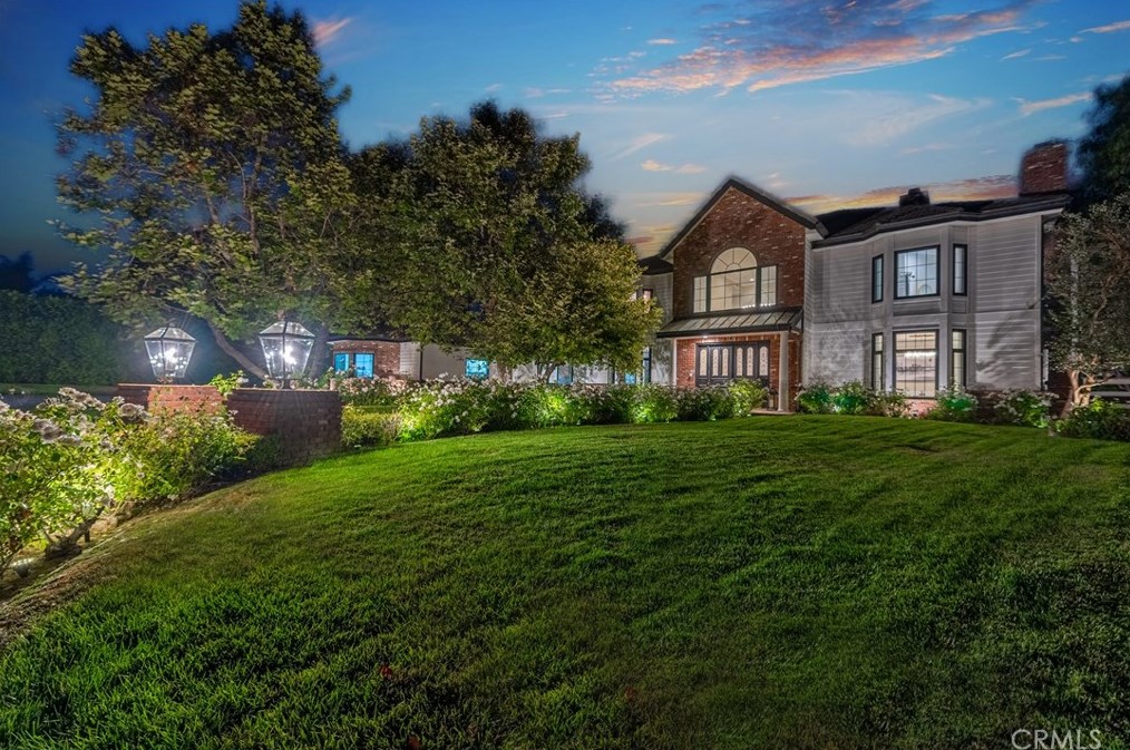 11060 Hildreth Ct, Camarillo, CA 93012-9272
