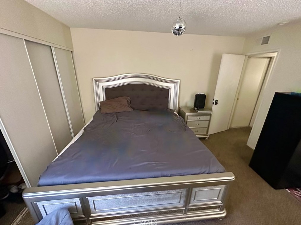 2821 Fairfield Ave, Palmdale CA  93550-4444 exterior