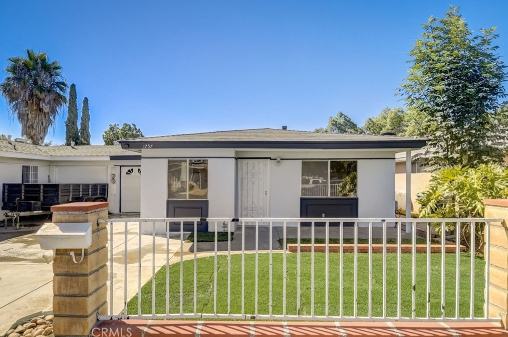 1757 Fairdale Ave, Escondido, CA 92027-3118