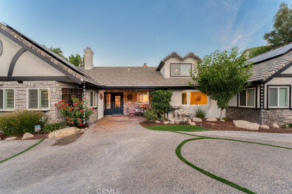 25013 Highspring Ave, Santa Clarita, CA 91321