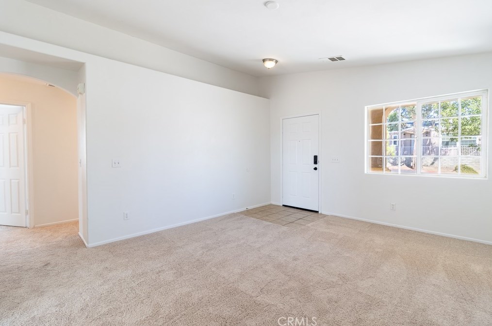 3533 Skyline Ln, Tropico Village, CA 93560